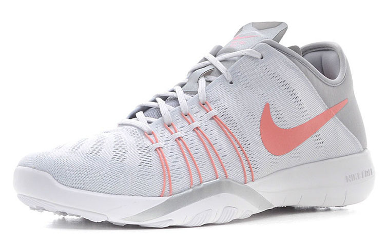 Lookbook (W) Nike Free TR 6 ''Grijs Roze'' 833413-108