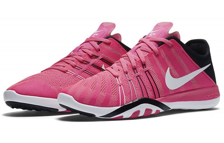 Lookbook (W) Nike Free TR 6 Low ''Roze Zwart'' 833413-600