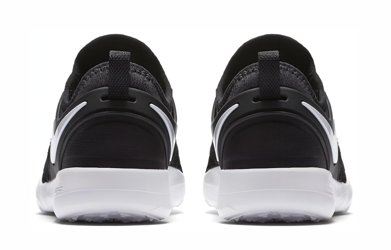 Shop (W) Nike Free TR 7 'Negro Blanco' 904651-001