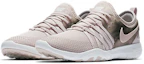 Lookbook (W) Nike Free TR 7 AMP ''Silt Red'' Dames Sneakers 904649-600
