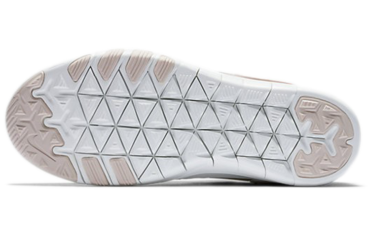 Details for (W) Nike Free TR 7 AMP 'Silt Red' Wanita 904649-600