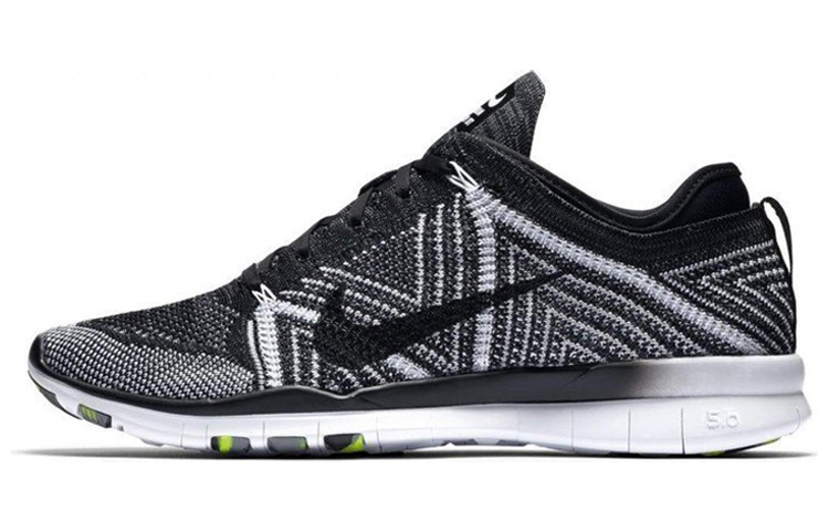 (Women) Nike Free TR Flyknit 'Black White' 718785-004