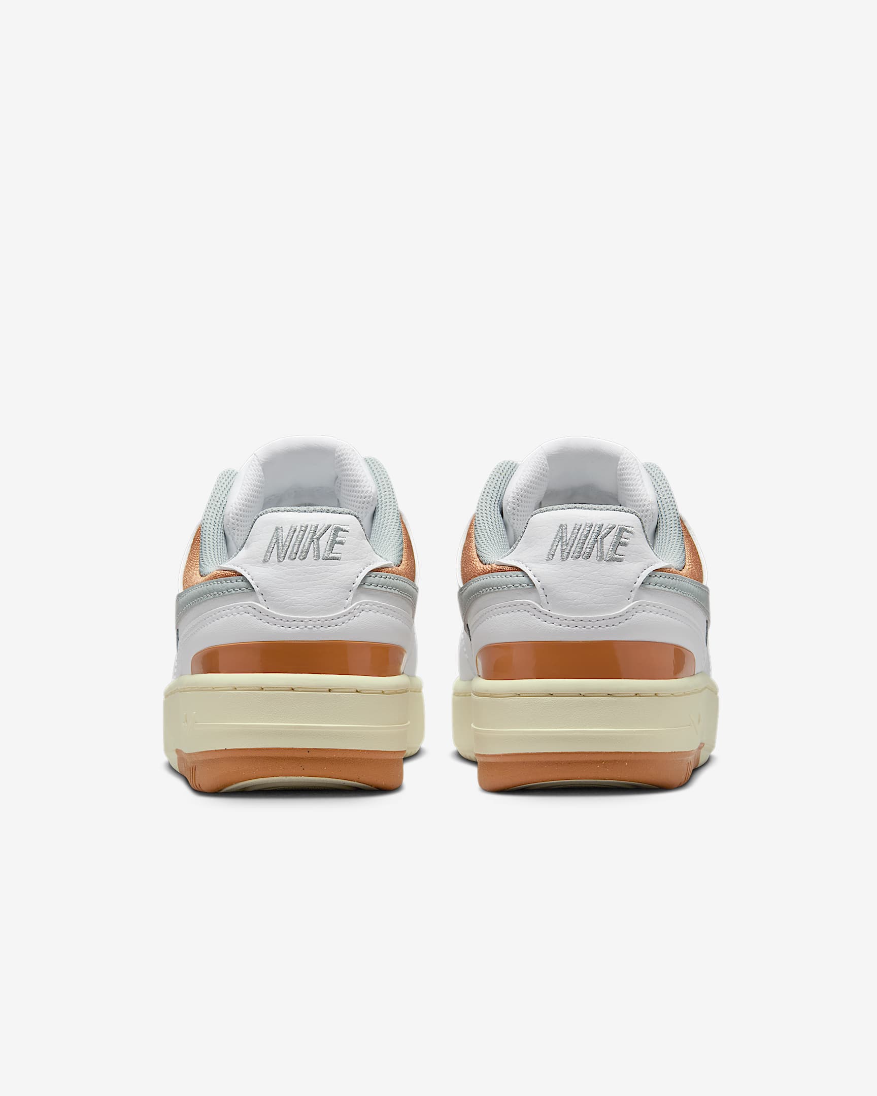 Sizing (女款) 耐克 伽玛力量 DX9176-112