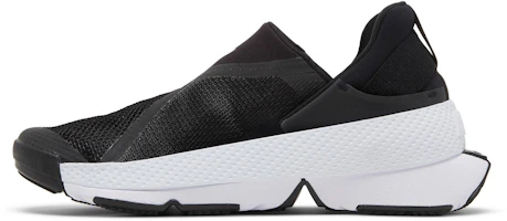 Shop (W) Nike GO FlyEase ''Schwarz Weiß'' DR5540-002