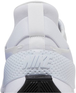 (女性)Nike GO FlyEase '白黑' DR5540-102 Sizing (女性)Nike GO FlyEase '白黑' DR5540-102