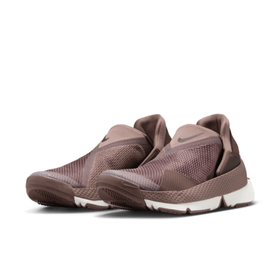 Details for (W) Nike Go FlyEase Smokey Mauve/Summit White/Baroque Brown DR5540-200