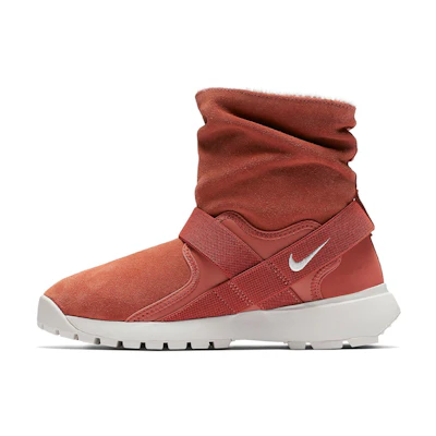 (W) Nike GOLKANA BOOT 'Dusty Peach'