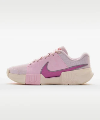 (W) Nike GP Challenge Pro PRM Rosa Perla/Espuma Rosa/Tiza/Magenta Claro II7102-601 Lookbook (W) Nike GP Challenge Pro PRM Rosa Perla/Espuma Rosa/Tiza/Magenta Claro II7102-601