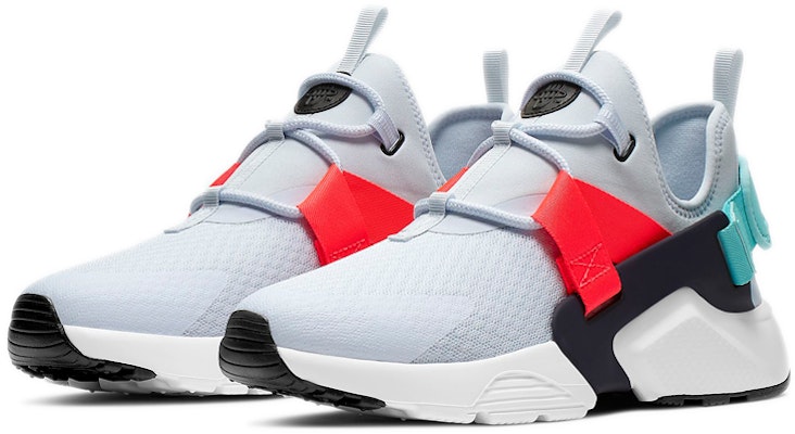 (W) Nike Air Huarache City Low 'Gris Verde Claro Rojo Oscuro' AH6804-015 Lookbook (W) Nike Air Huarache City Low 'Gris Verde Claro Rojo Oscuro' AH6804-015