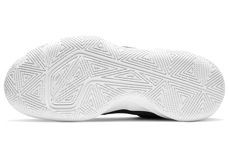 Details for (W) ナイキ ハイパースピード コート 黒/白 CI2963-010