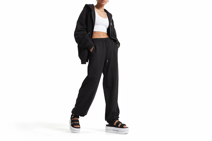 (W) ナイキ アイコン クラシック 黒白 (Nike Aikon Kurashikku KuroShiro) DH0224-001 Order (W) ナイキ アイコン クラシック 黒白 (Nike Aikon Kurashikku KuroShiro) DH0224-001