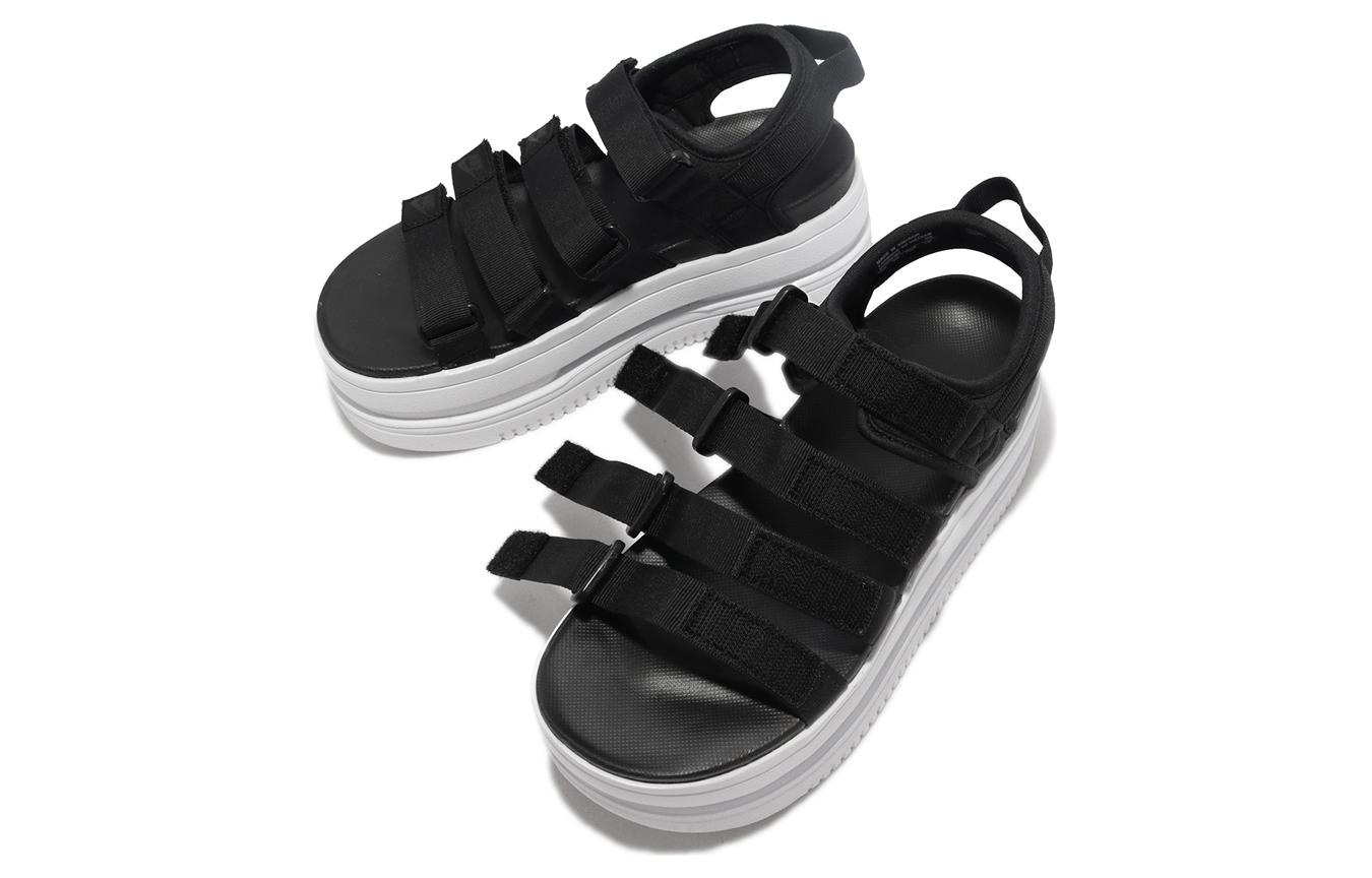 Shop （女性）Nike 經典圖標涼鞋『黑白白』 DH0223-001