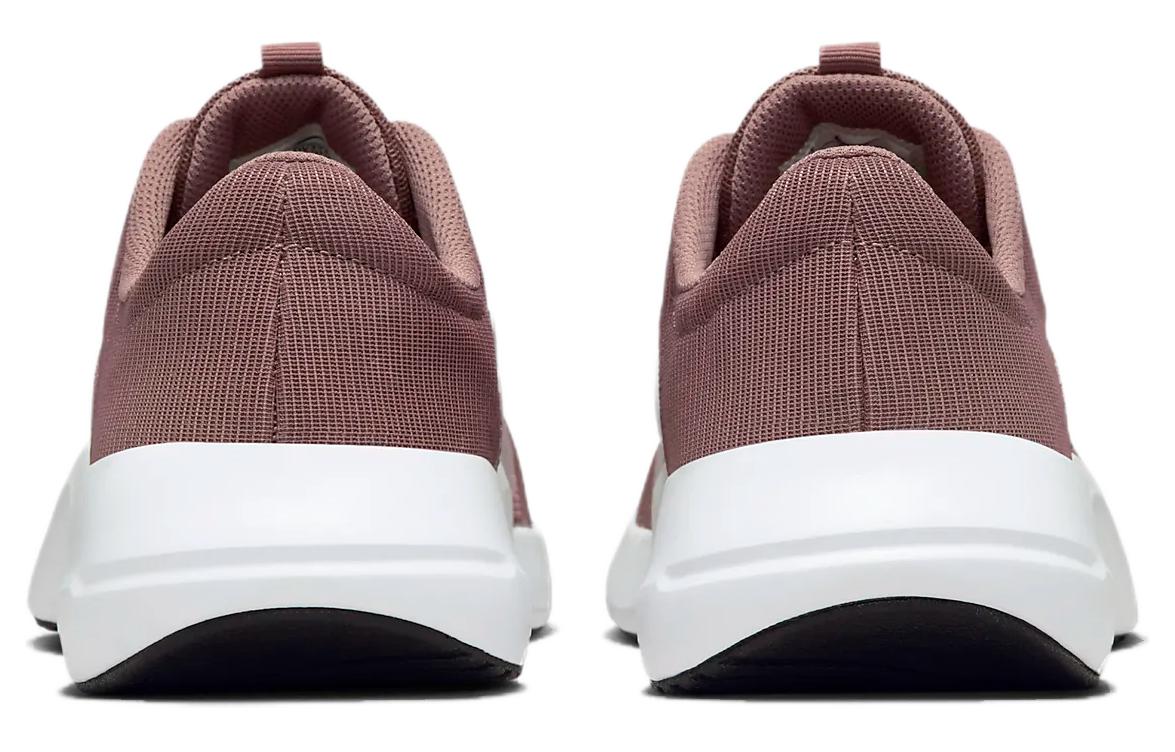 Shop Nike In-Season TR 13 百搭舒適簡約 耐磨透氣 低筒 訓練鞋 女款 棕色