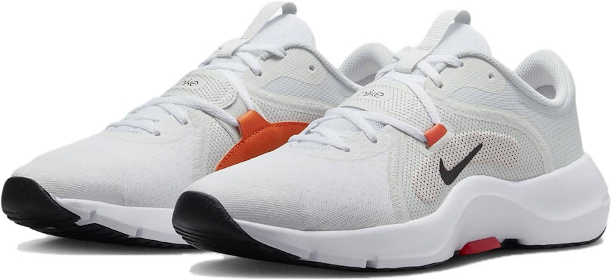 (W) Nike In-Season TR 13 'Putih Picante Merah' DV3975-100 Lookbook (W) Nike In-Season TR 13 'Putih Picante Merah' DV3975-100