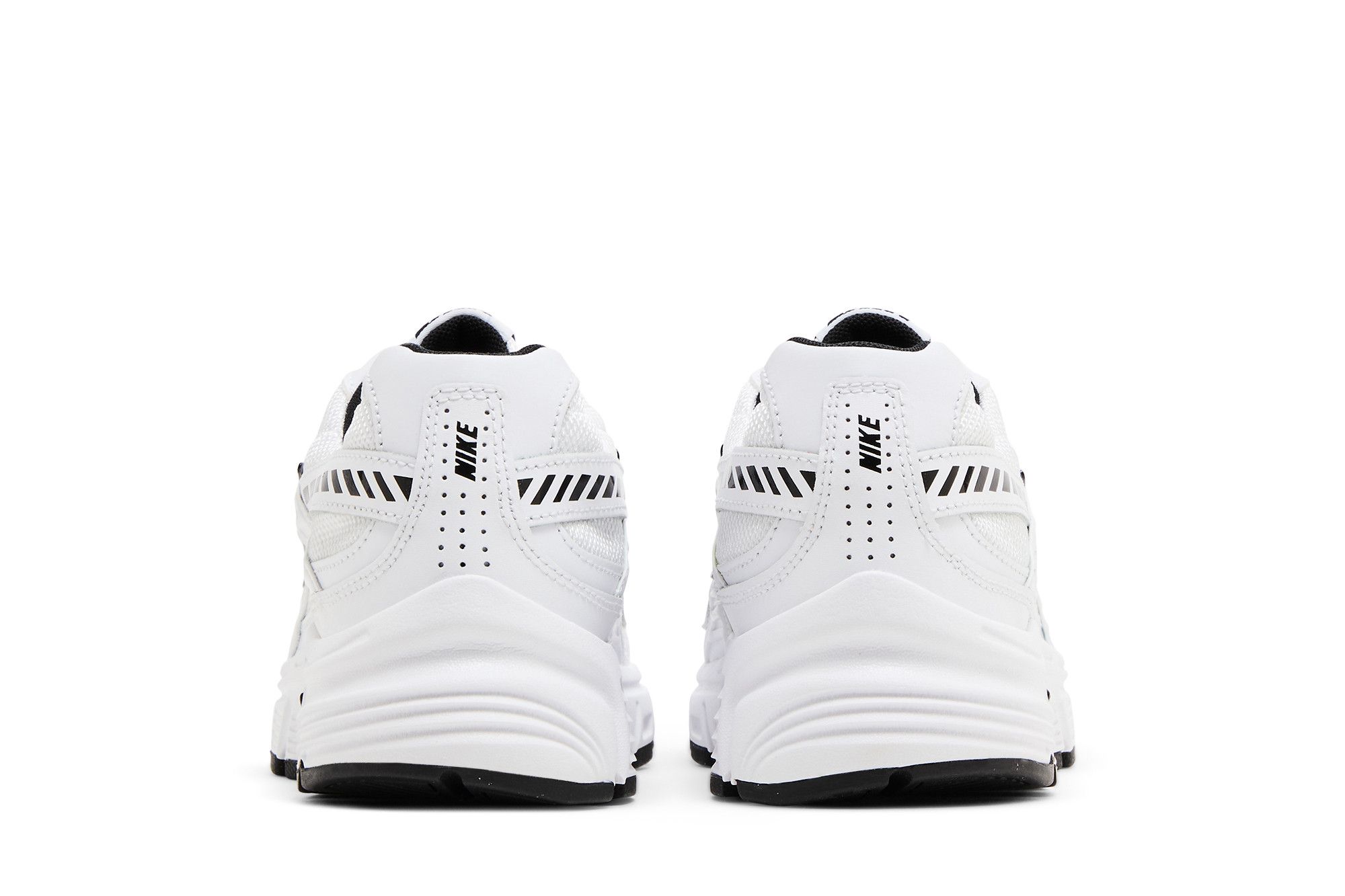 Sizing (W) Nike Initiator ''Weiß Metallic Silber'' FQ6873-101