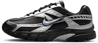 women-nike-initiator-black-black-metallic-silver-wolf-gray-io-7597-001