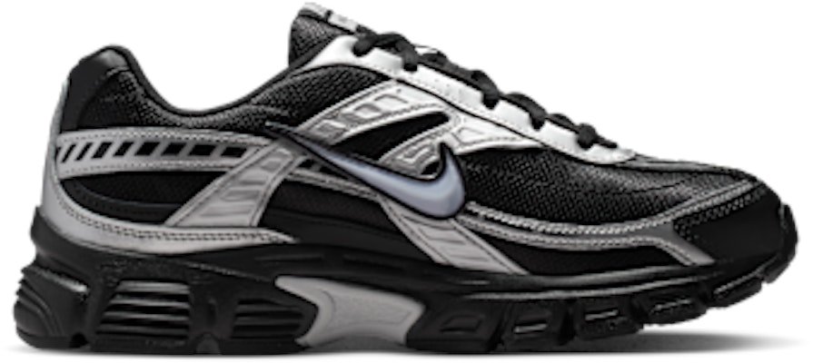 (W) ナイキ イニシエーター ブラック/ブラック/メタリックシルバー/ウルフグレー IO7597-001 Lookbook (W) ナイキ イニシエーター ブラック/ブラック/メタリックシルバー/ウルフグレー IO7597-001