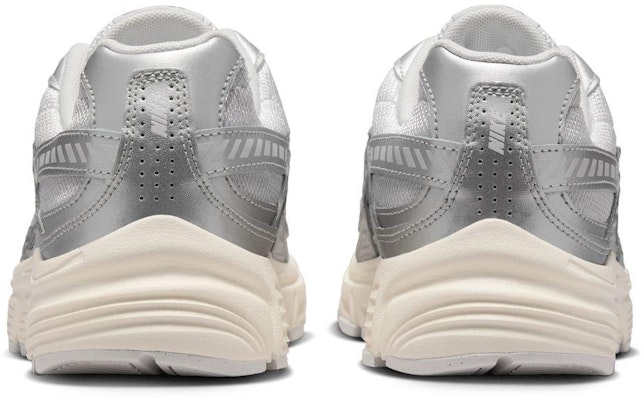 (Women) Nike Initiator Grey/Silver IB4483-078 Details for (Women) Nike Initiator Grey/Silver IB4483-078