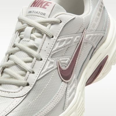 Sizing (W) Nike Initiator Lichtborn/Phantom/Tattoo 394053-007