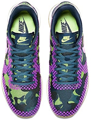 (W) Nike Internationalist 'Hijau Ungu' 807407-300 Shop (W) Nike Internationalist 'Hijau Ungu' 807407-300