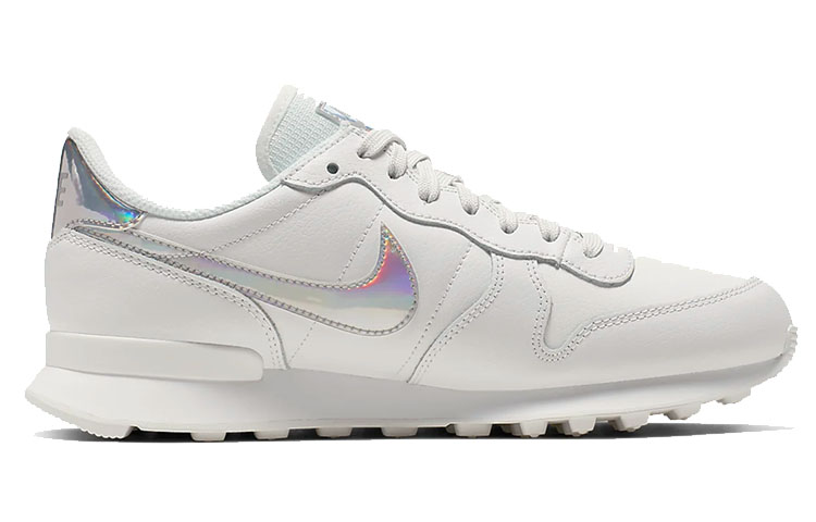 Order (W) ナイキ インターナショナリスト "ホワイト イリデセント" (Nikeインタナショナリスト"白虹色") CQ5427-100