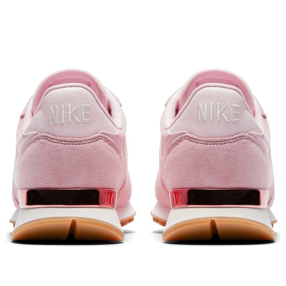 Shop (W) Nike Internationalist SD ''Roze'' 919925-600