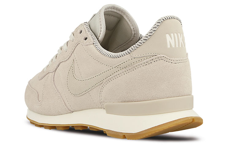 Shop (W) Nike Internationalist SE ''Beige'' Sneakers 872922-004