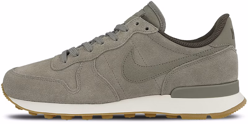 (W) Nike Internationalist SE 'Hijau Putih' 872922-005 Buy (W) Nike Internationalist SE 'Hijau Putih' 872922-005