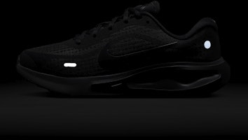 (W) 나이키 저니 런 '블랙 앤트러사이트' FJ7765-002 2