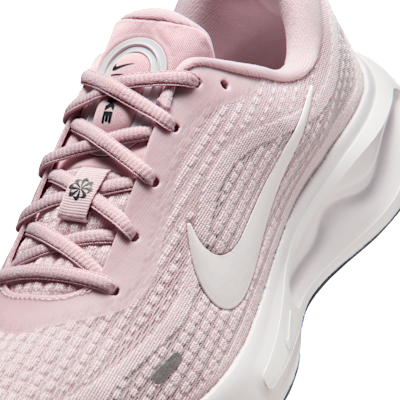 Sizing (W) 耐克Journey Run 红褐/深灰/浅灰/白 FJ7765-603