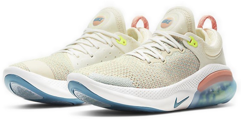 (W) 耐克 Joyride Run Flyknit '浅粉石英' AQ2731-103 Lookbook (W) 耐克 Joyride Run Flyknit '浅粉石英' AQ2731-103