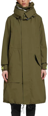 (W) Nike LAB ACG GORE-TEX Jaket Windbreaker Waterproof Wanita Hijau AR4531-395 Shop (W) Nike LAB ACG GORE-TEX Jaket Windbreaker Waterproof Wanita Hijau AR4531-395