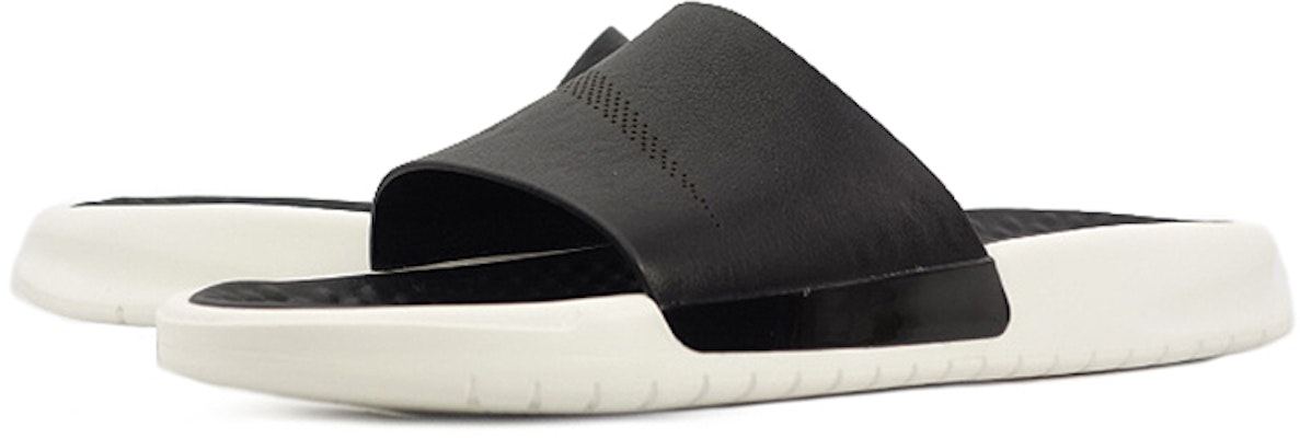 NikeLab Benassi Slide Lux 運動拖鞋 女裝 白黑色 Lookbook NikeLab Benassi Slide Lux 運動拖鞋 女裝 白黑色