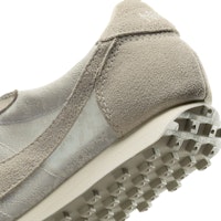 (W) Nike LD-1000 Mutiara Lembut/Tulang Lembut Pearl IH7345-001 Cheap (W) Nike LD-1000 Mutiara Lembut/Tulang Lembut Pearl IH7345-001