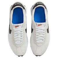 (W) Nike LD 1000 'Summit Putih Hitam' HF3227-100 Lookbook (W) Nike LD 1000 'Summit Putih Hitam' HF3227-100