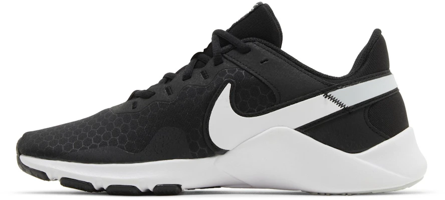 (女款)Nike Legend Essential 2 '黑白' CQ9545-001 Lookbook (女款)Nike Legend Essential 2 '黑白' CQ9545-001