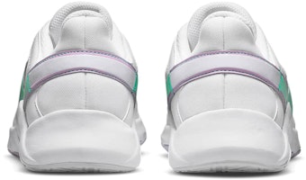 Nike Legend Essential 2 白綠 女款 Purchase Nike Legend Essential 2 白綠 女款
