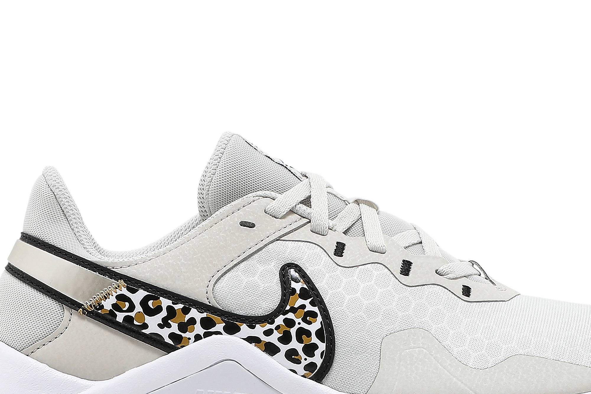 Order (W) Nike Legend Essential 2 Premium 'Leopardo' CZ3668-017