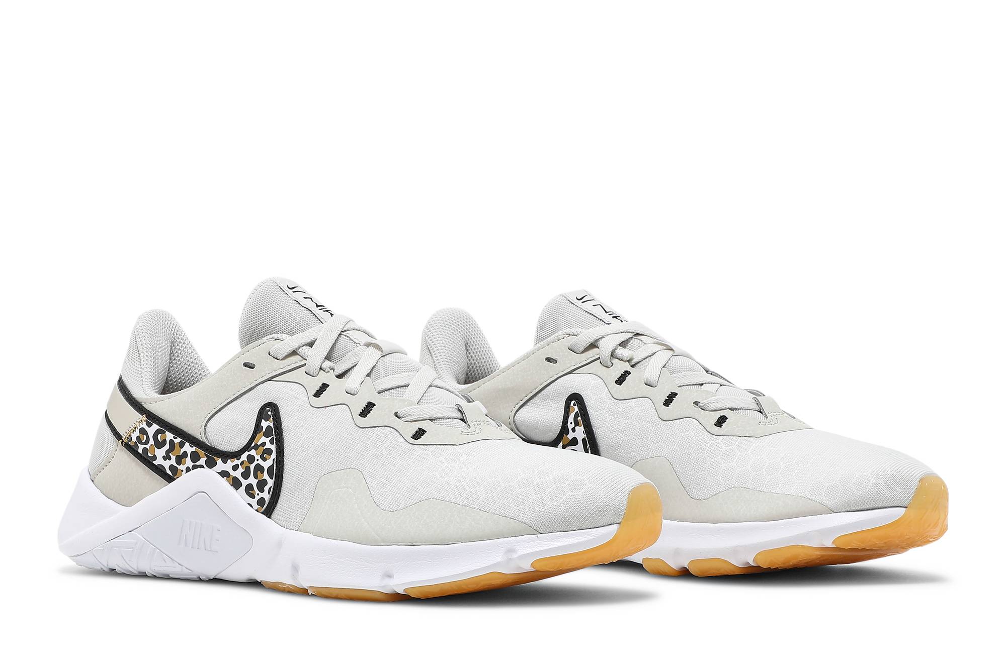 Cheap (W) Nike Legend Essential 2 Premium 'Leopardo' CZ3668-017