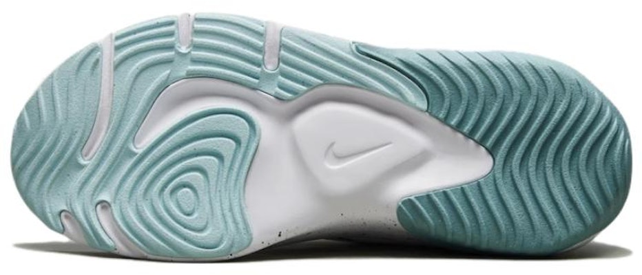 (W) Nike Legend Essential 3 DM1119-101 Details for (W) Nike Legend Essential 3 DM1119-101