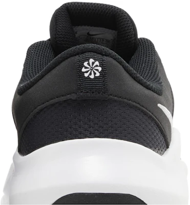 (W) Nike Legend Essential 3 Next Nature ''Noir Blanc''. DM1119-001 Cheap (W) Nike Legend Essential 3 Next Nature ''Noir Blanc''. DM1119-001