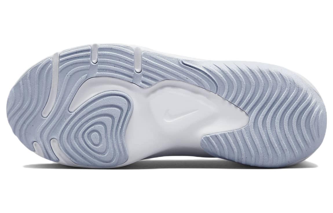 Details for (W) 나이키 레전드 에센셜 3 넥스트 네이처 '풋볼 그레이 레드' DM1119-005