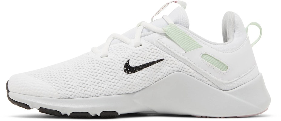 (W) ナイキ レジェンド エッセンシャル "ピスタチオアイスライラック" CD0212-100 Lookbook (W) ナイキ レジェンド エッセンシャル "ピスタチオアイスライラック" CD0212-100