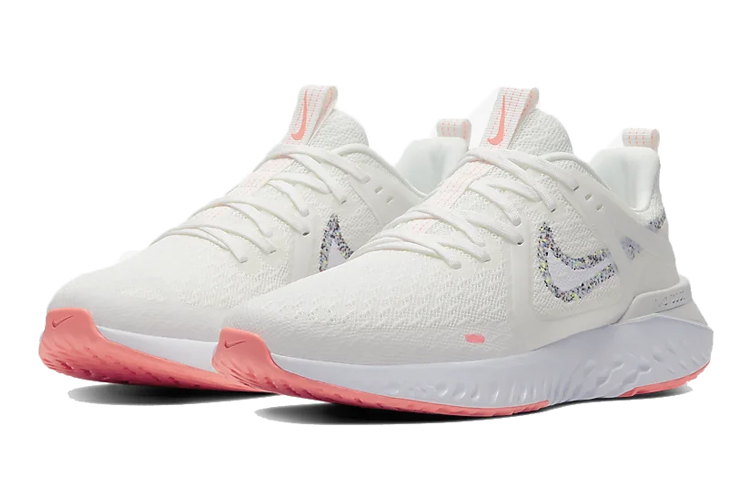 Lookbook (W) Nike Legend React 2 ''Lava Glow'' Scarpe da Corsa AT1369-102