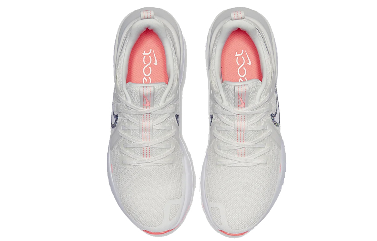 Shop (W) Nike Legend React 2 ''Lava Glow'' Scarpe da Corsa AT1369-102