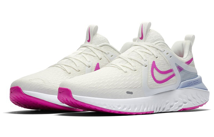 Shop (W) 耐克传奇 React 2 'Summit 白' AT1369-103