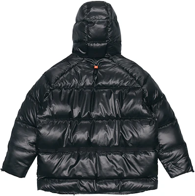 (W) 耐克标志连帽羽绒夹克黑色. DD4653-010 Lookbook (W) 耐克标志连帽羽绒夹克黑色. DD4653-010