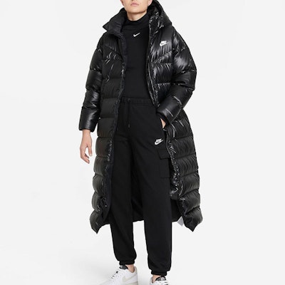 (W) Nike Jaket Panjang Puff Bertopi Logo Cetak Hitam. DH4082-010 Shop (W) Nike Jaket Panjang Puff Bertopi Logo Cetak Hitam. DH4082-010