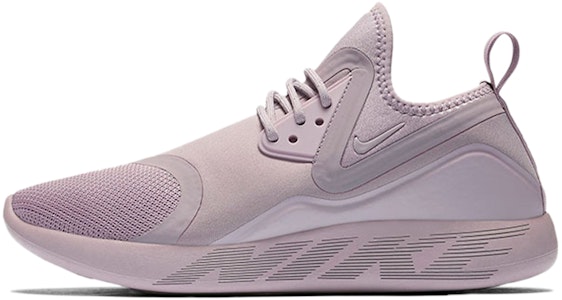 Nike Lunarcharge 耐磨防滑 低筒休閒運動鞋 女款 粉色 Buy Nike Lunarcharge 耐磨防滑 低筒休閒運動鞋 女款 粉色