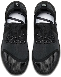 (W) Nike LunarCharge Essential 'Hitam' 923620-001 Lookbook (W) Nike LunarCharge Essential 'Hitam' 923620-001